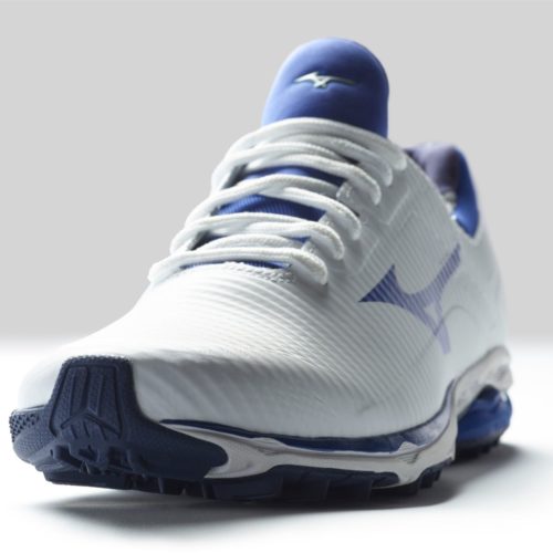 mizuno wave cadence spikeless